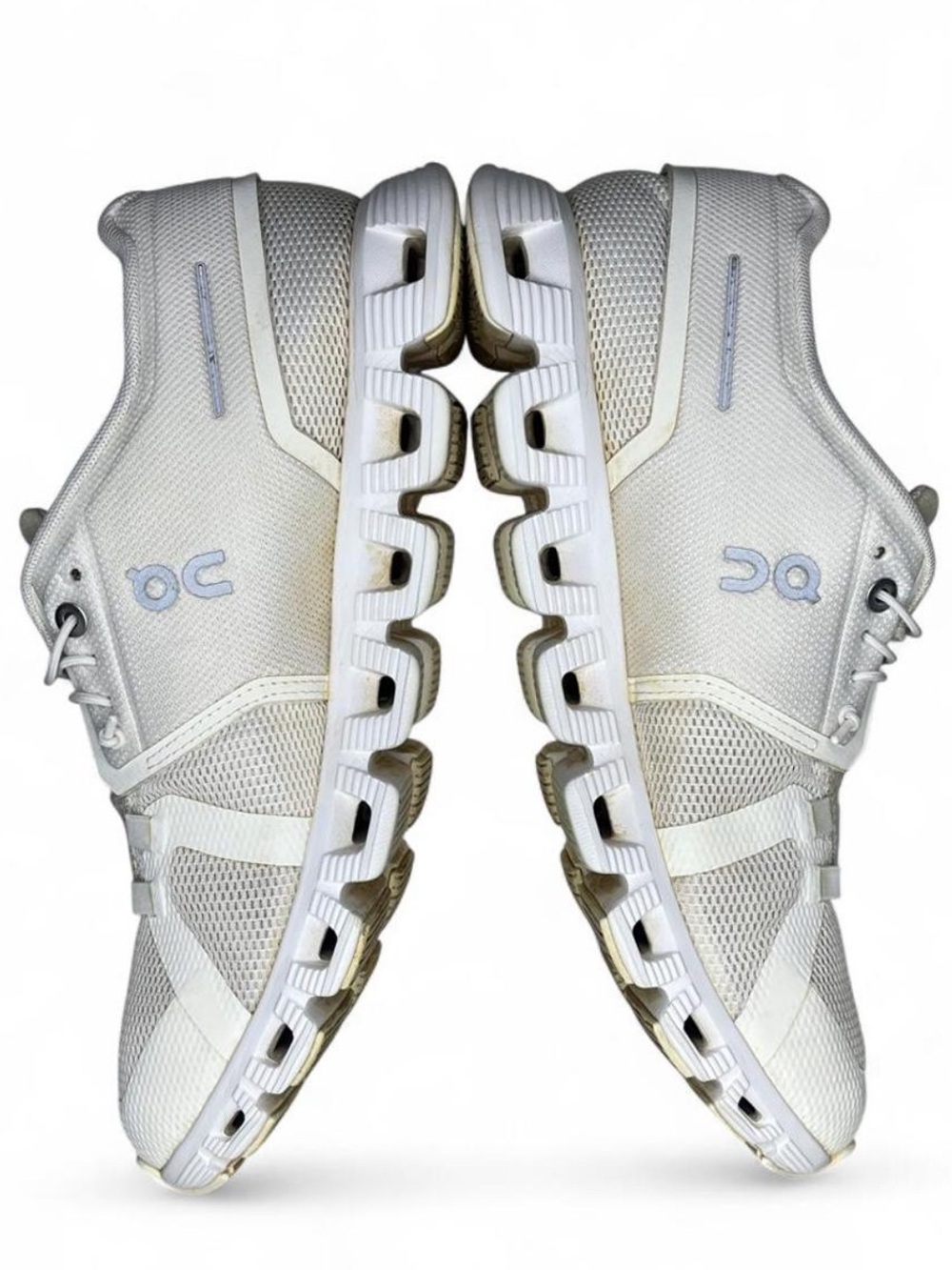 On Cloud Sneakers Size 8 Womens Healthcare Lifestyle Shoes